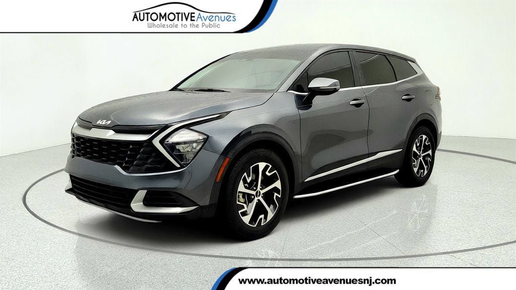 Used 2023 Kia Sportage EX FWD image 1