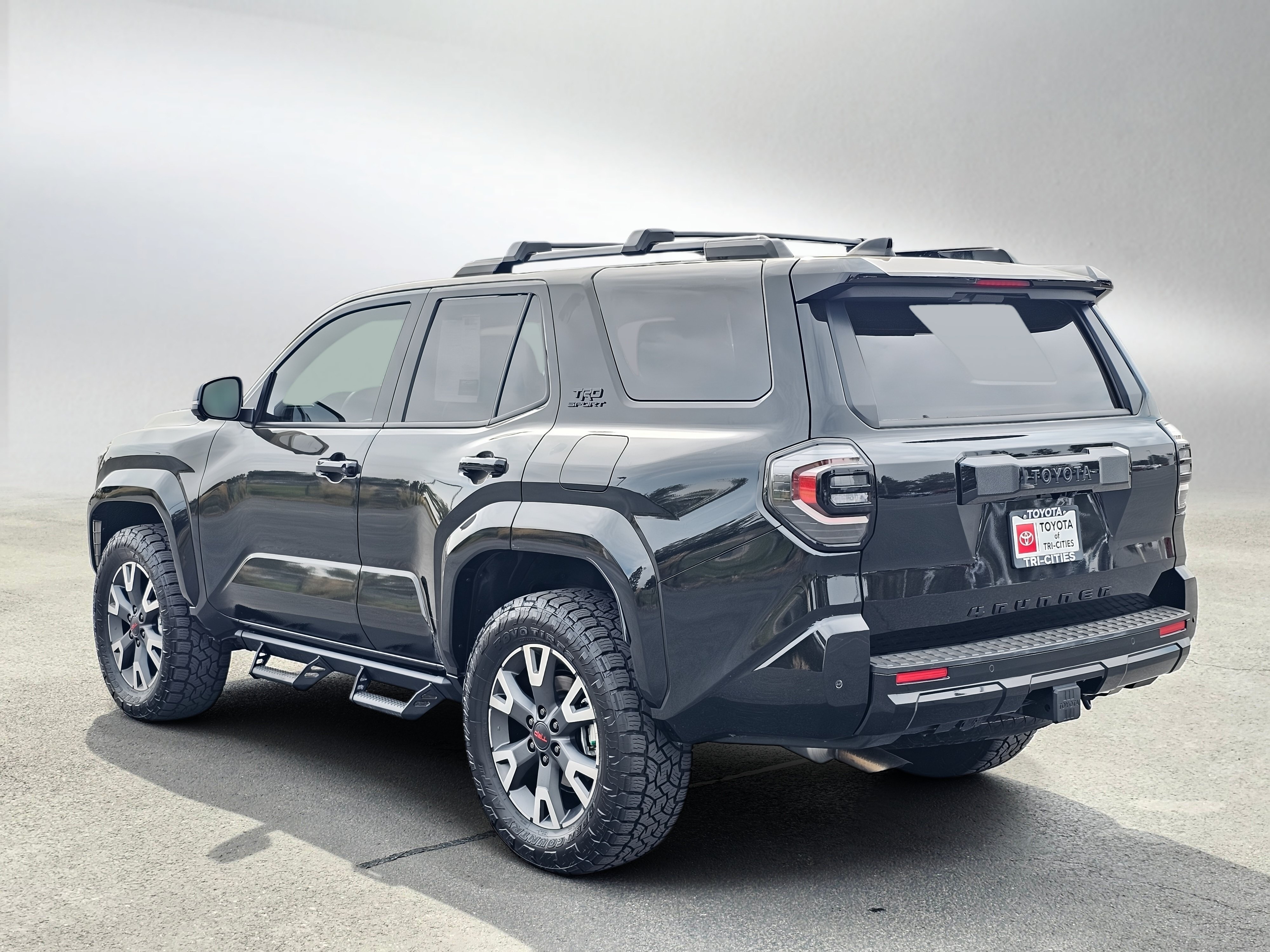 Used 2026 Toyota 4Runner TRD Sport Premium AWD/4WD image 3