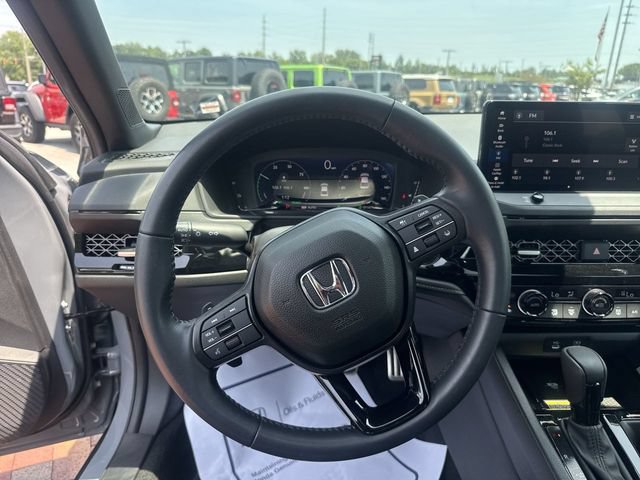 Certified 2025 Honda Accord Sport image 15