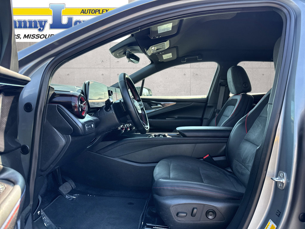 Used 2024 Chevrolet Blazer EV RS image 10