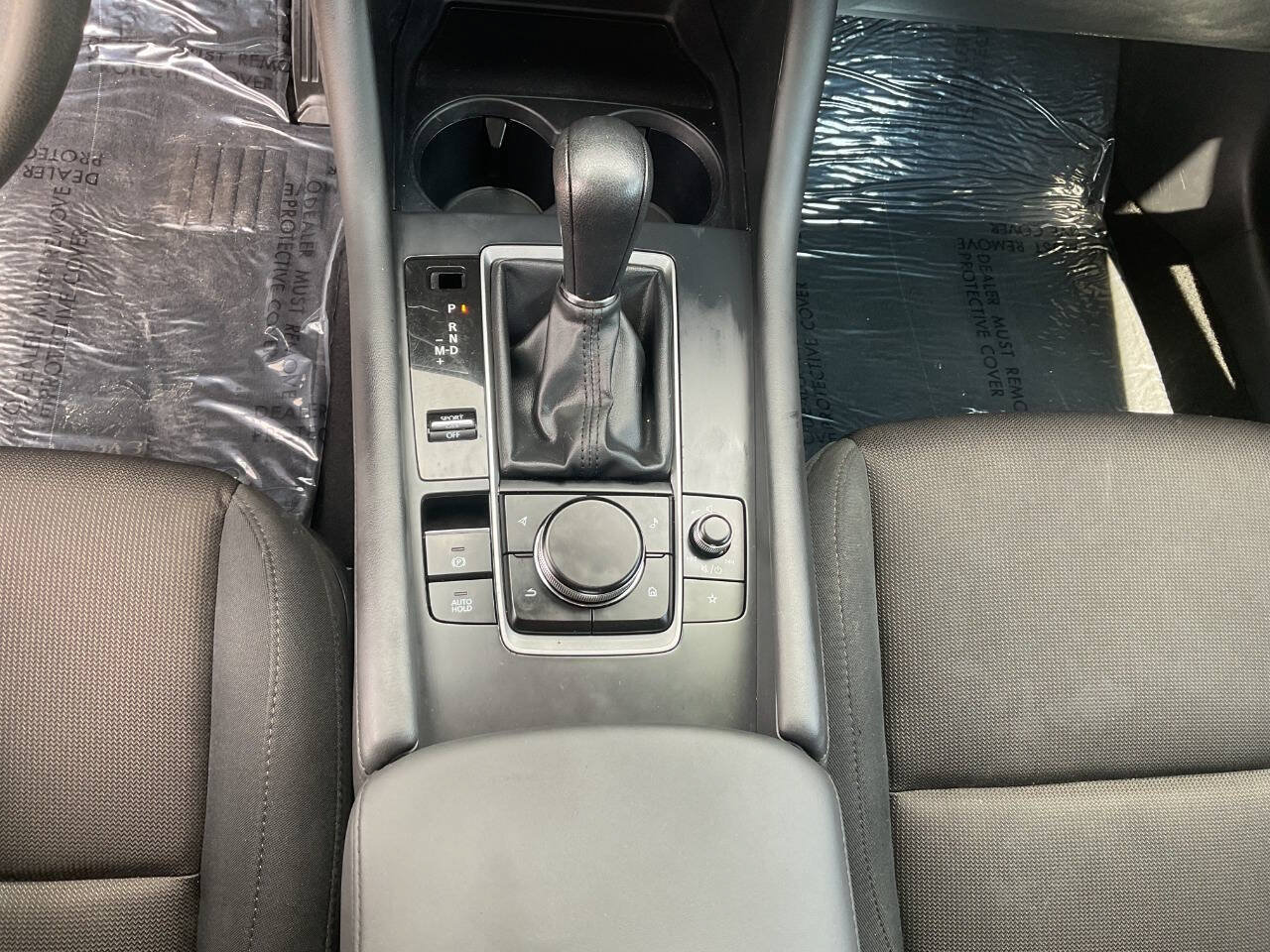Used 2020 MAZDA MAZDA3 Sedan FWD image 26