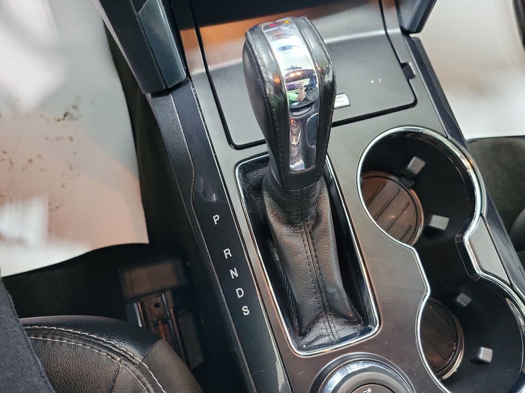 Used 2017 Ford Explorer Limited image 41