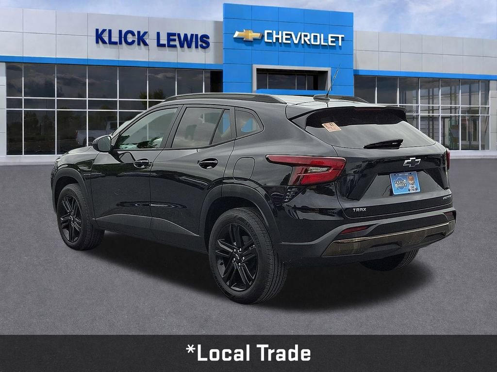 Used 2024 Chevrolet Trax ACTIV w/ Driver Confidence Package FWD image 5