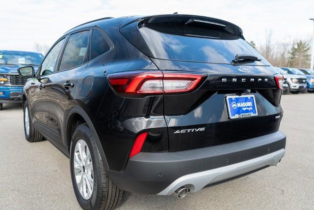 New 2025 Ford Escape Active w/ Active Premium Tech Pack image 7