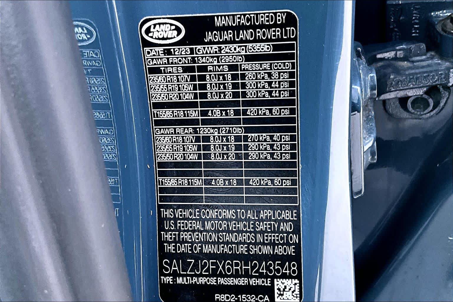 Used 2024 Land Rover Range Rover Evoque S AWD/4WD image 34