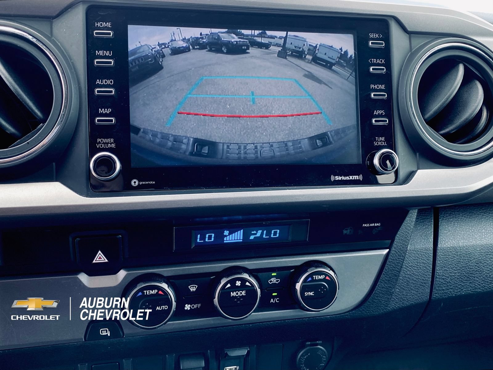 Used 2022 Toyota Tacoma SR5 RWD image 19