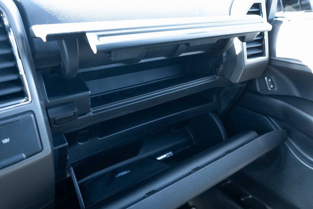 Used 2021 Ford Expedition XLT RWD image 18