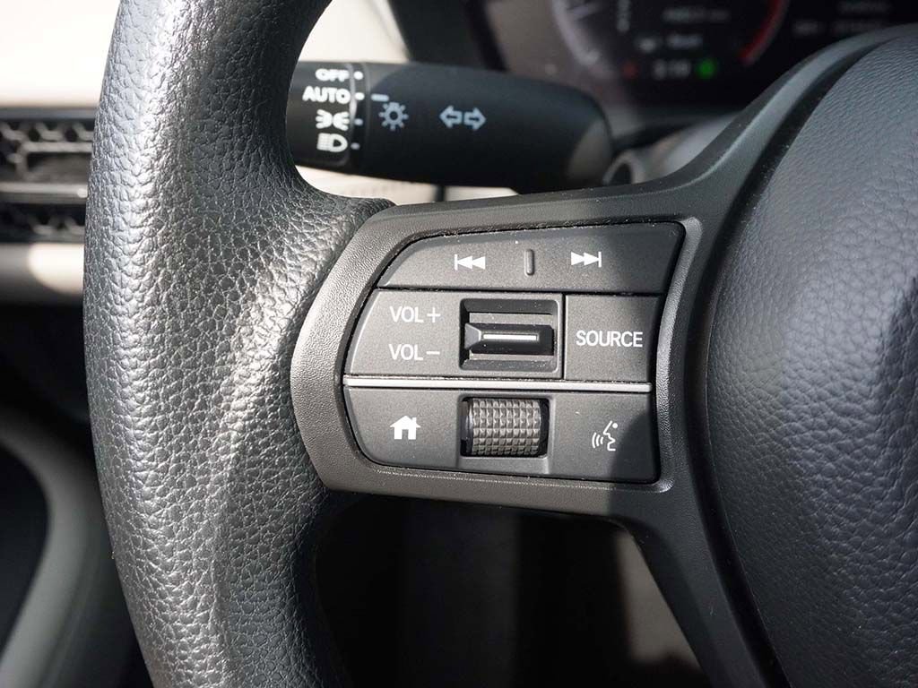 Used 2023 Honda HR-V LX image 35