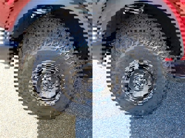 New 2025 Ford Bronco 2-Door w/ Sasquatch Package image 39