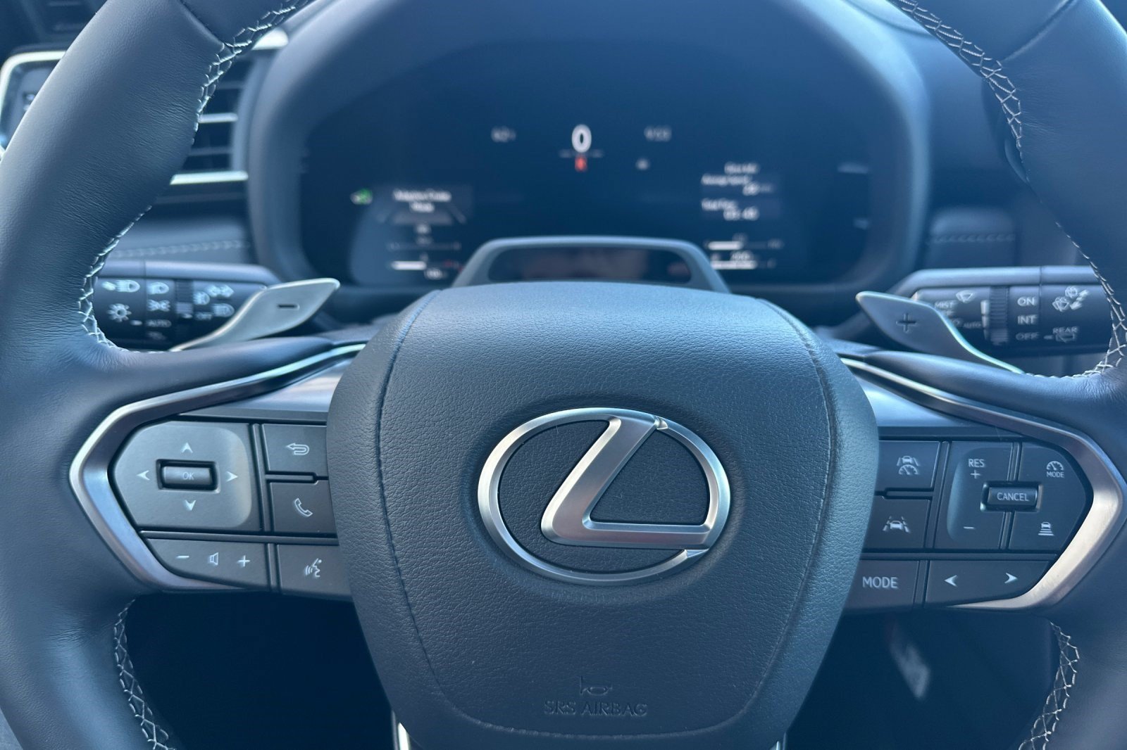 New 2026 Lexus LX 700h Overtrail AWD/4WD image 15
