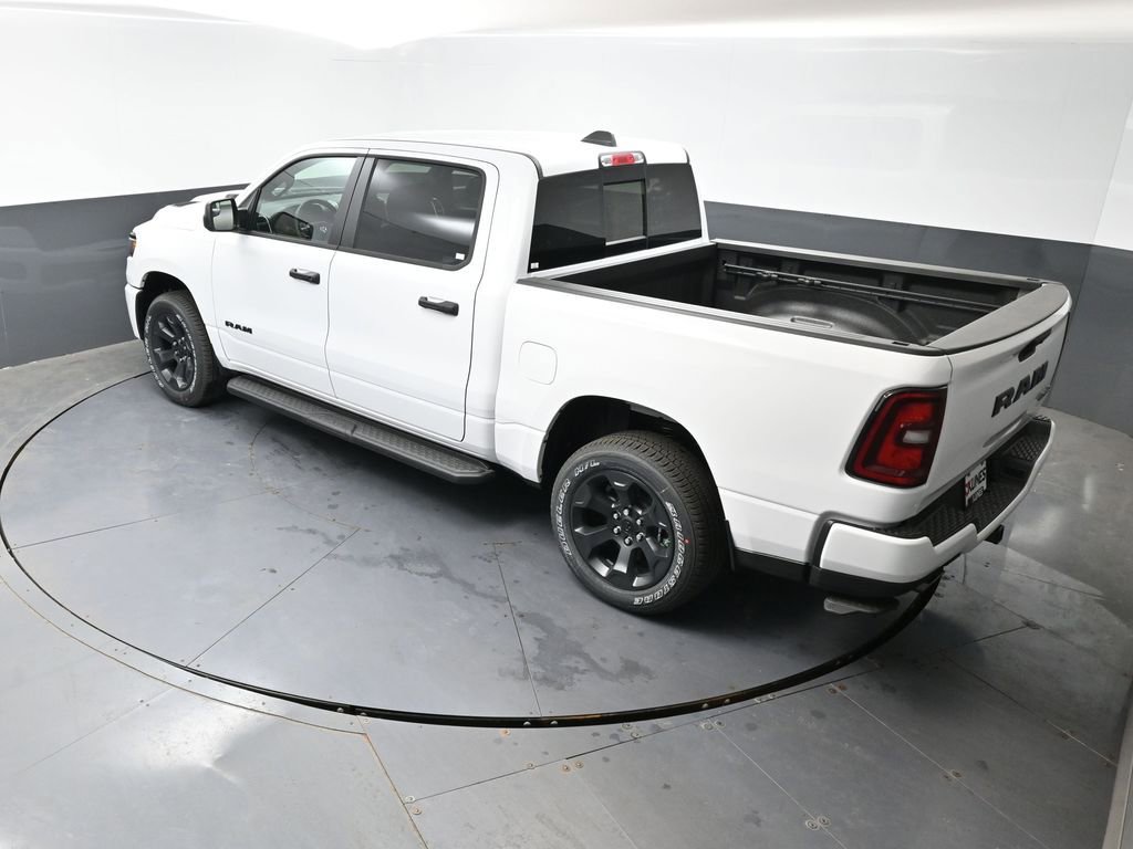 New 2026 RAM 1500 Express AWD/4WD image 35