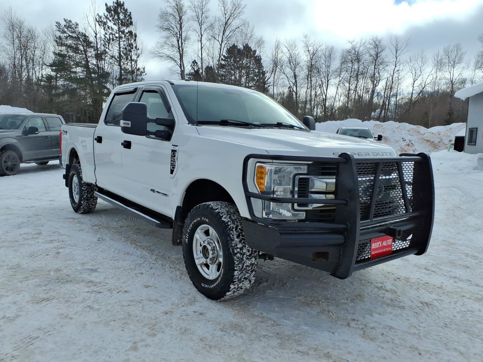Used 2017 Ford F250 XLT image 8