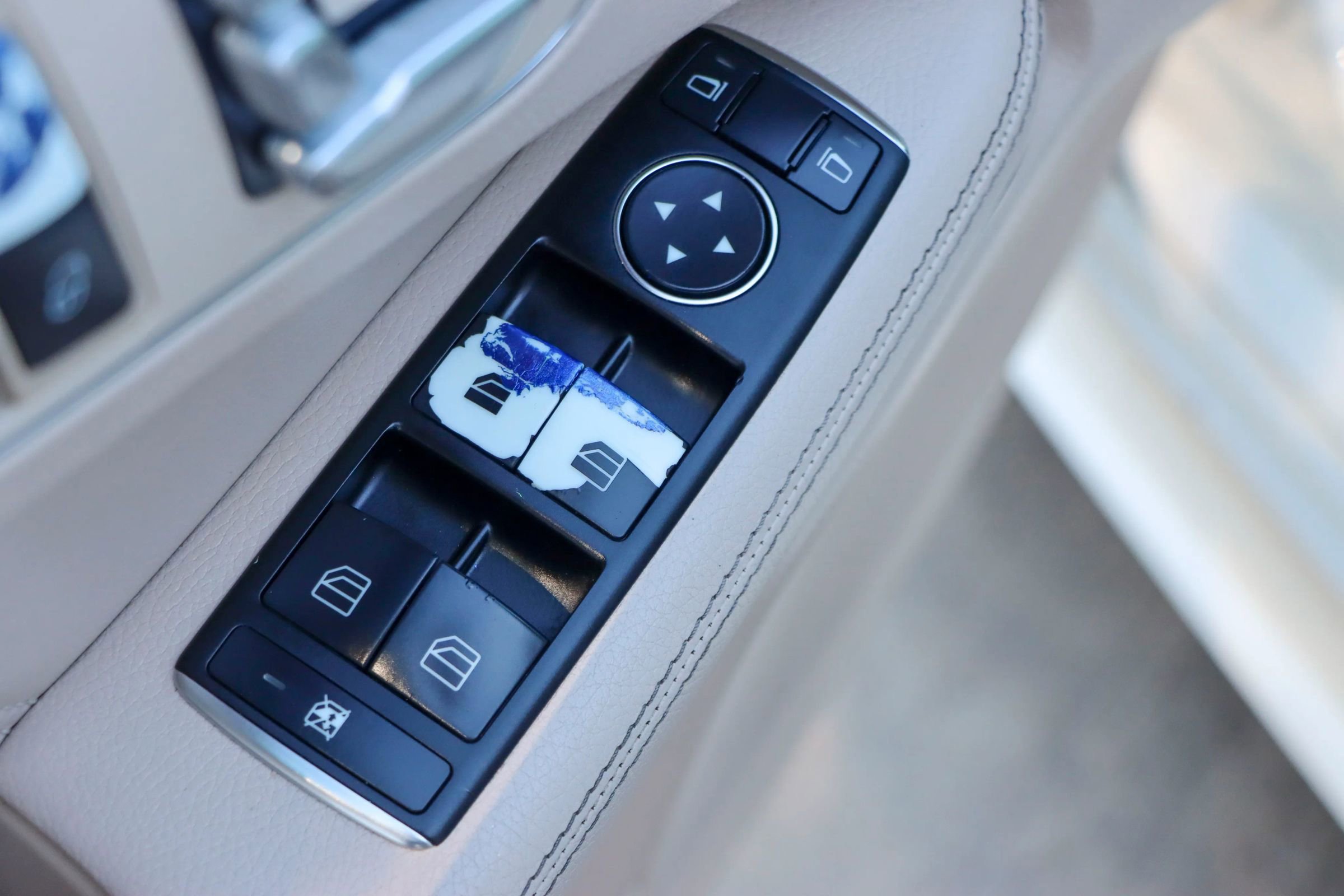 Used 2014 Mercedes-Benz E 350 Sedan image 14