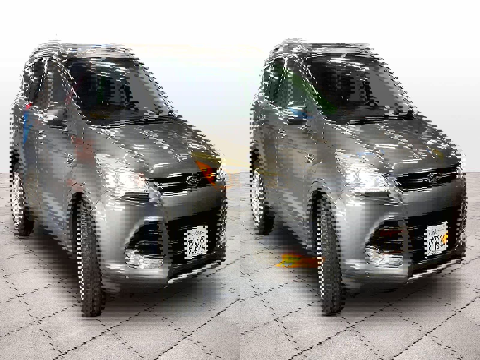 Used 2014 Ford Escape Titanium w/ Equipment Group 401A image 2