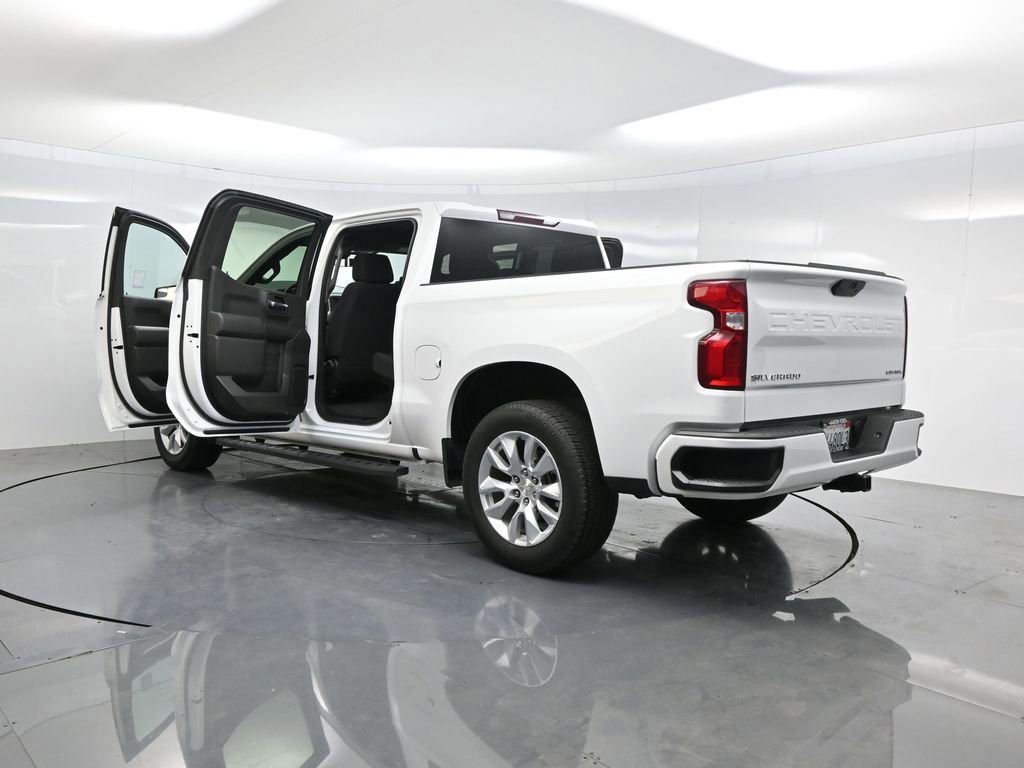Used 2022 Chevrolet Silverado 1500 Custom image 40