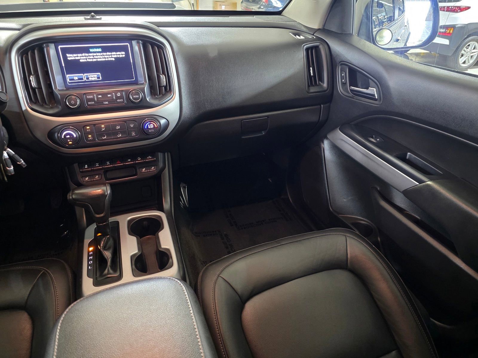 Used 2018 Chevrolet Colorado ZR2 AWD/4WD image 17