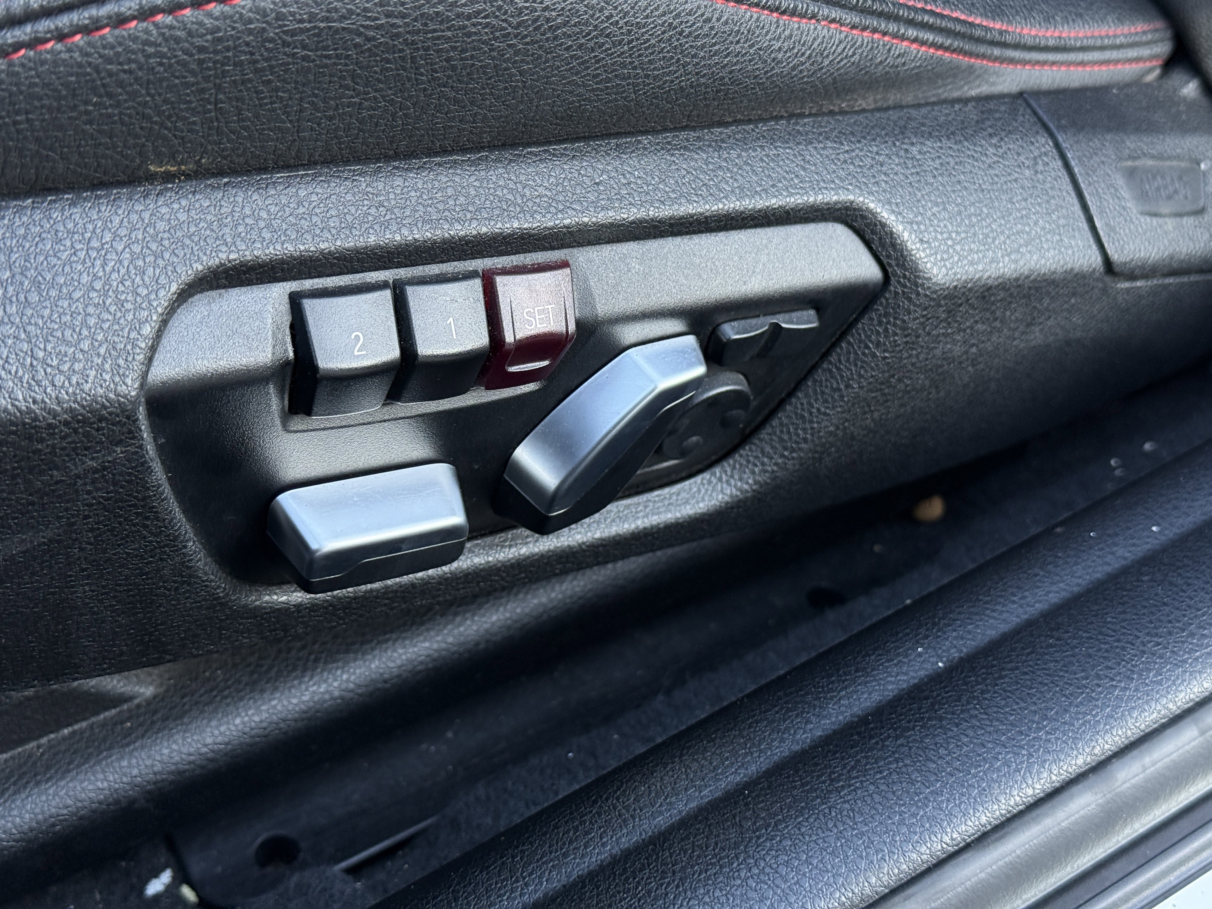 Used 2020 BMW 230i 230i w/ Convenience Package image 34