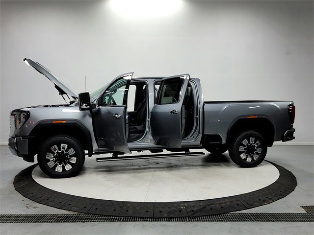 New 2026 GMC Sierra 2500 Denali w/ Denali Reserve Package image 12