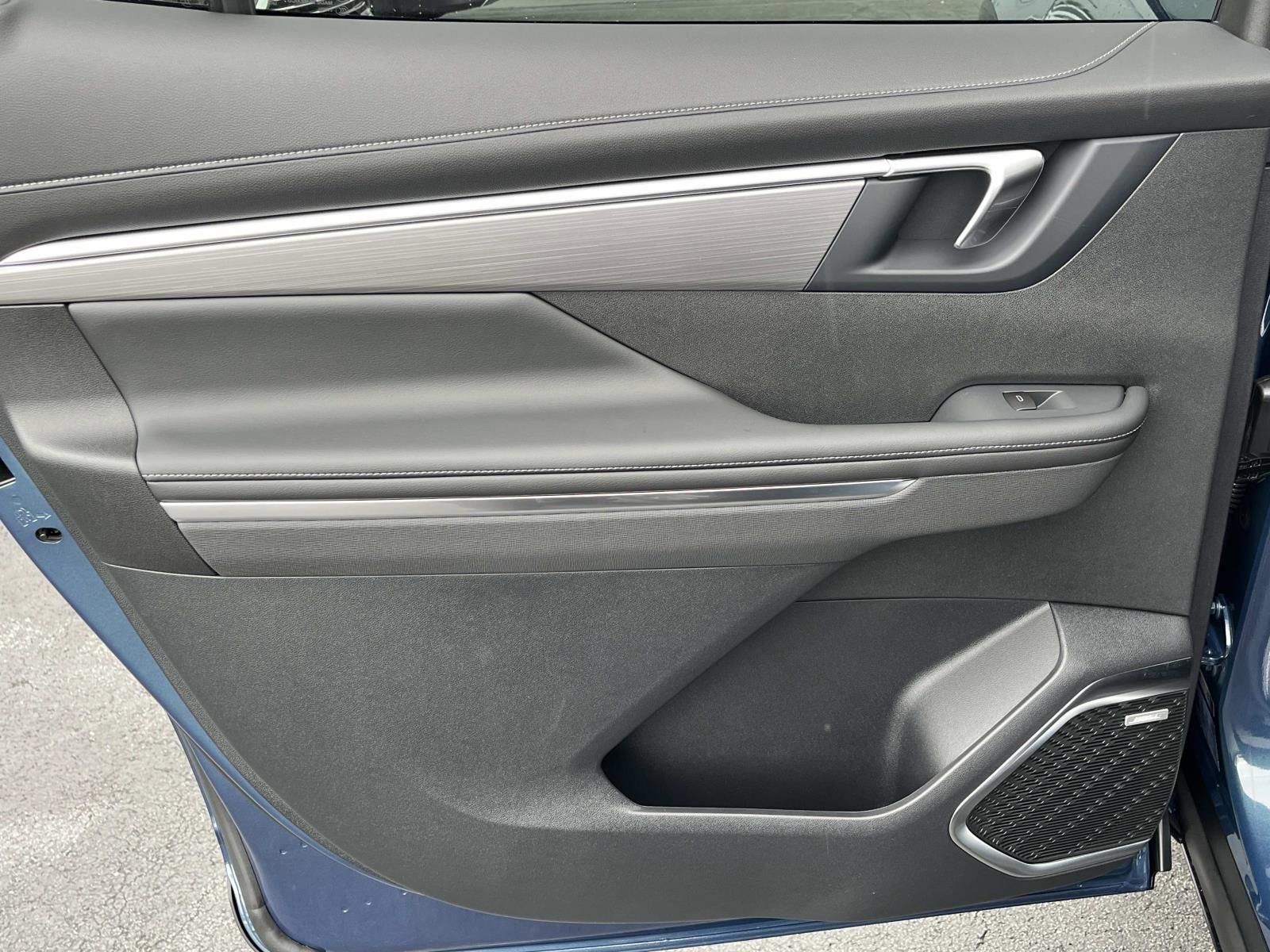 New 2026 Buick Enclave Preferred w/ Power Package image 18