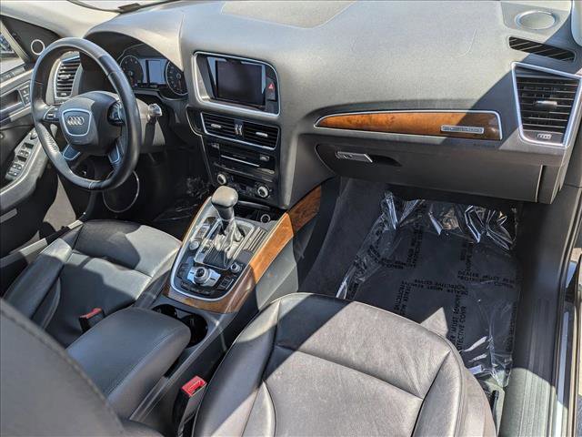 Used 2017 Audi Q5 2.0T Premium Plus w/ Technology Package image 22