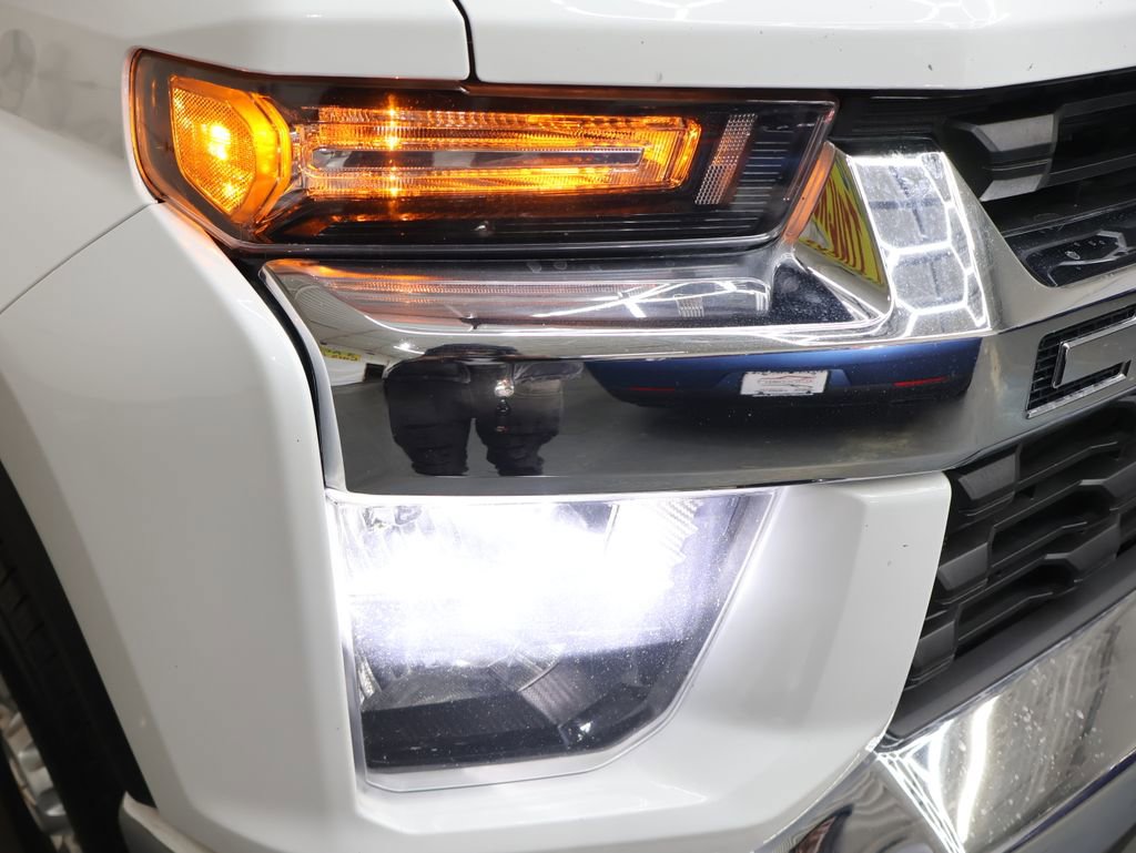 Used 2023 Chevrolet Silverado 2500 LT w/ Convenience Package image 24
