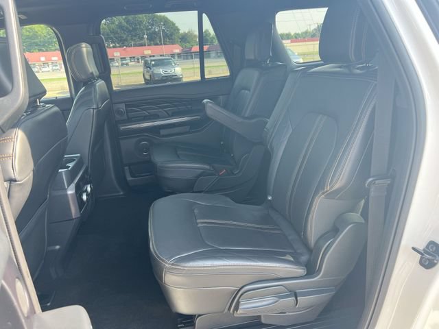 Used 2023 Ford Expedition Max Platinum AWD/4WD image 27