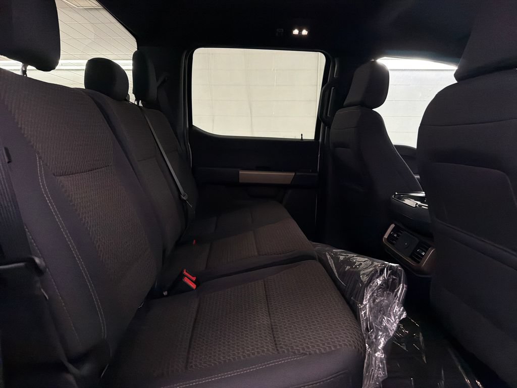 New 2026 Ford F150 STX w/ Equipment Group 201A FX4 AWD/4WD image 27