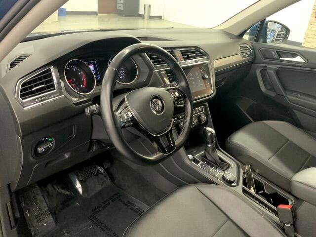 Used 2019 Volkswagen Tiguan SE image 28