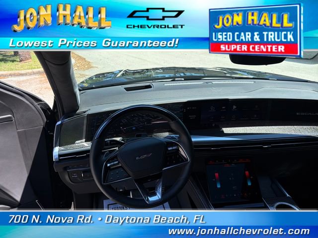 Used 2026 Cadillac Escalade V w/ LPO, ONYX Package image 29