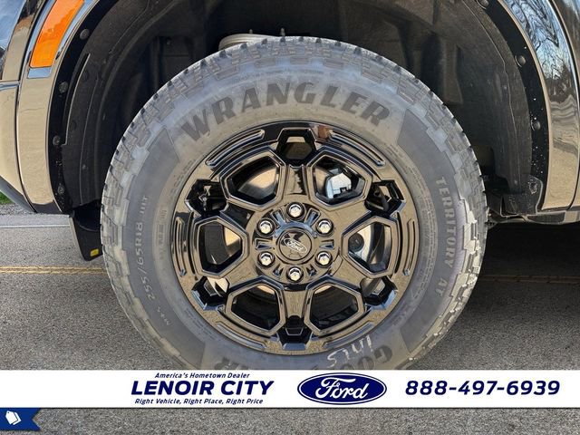 New 2025 Ford Ranger XLT w/ Equipment Group 301A High AWD/4WD image 9