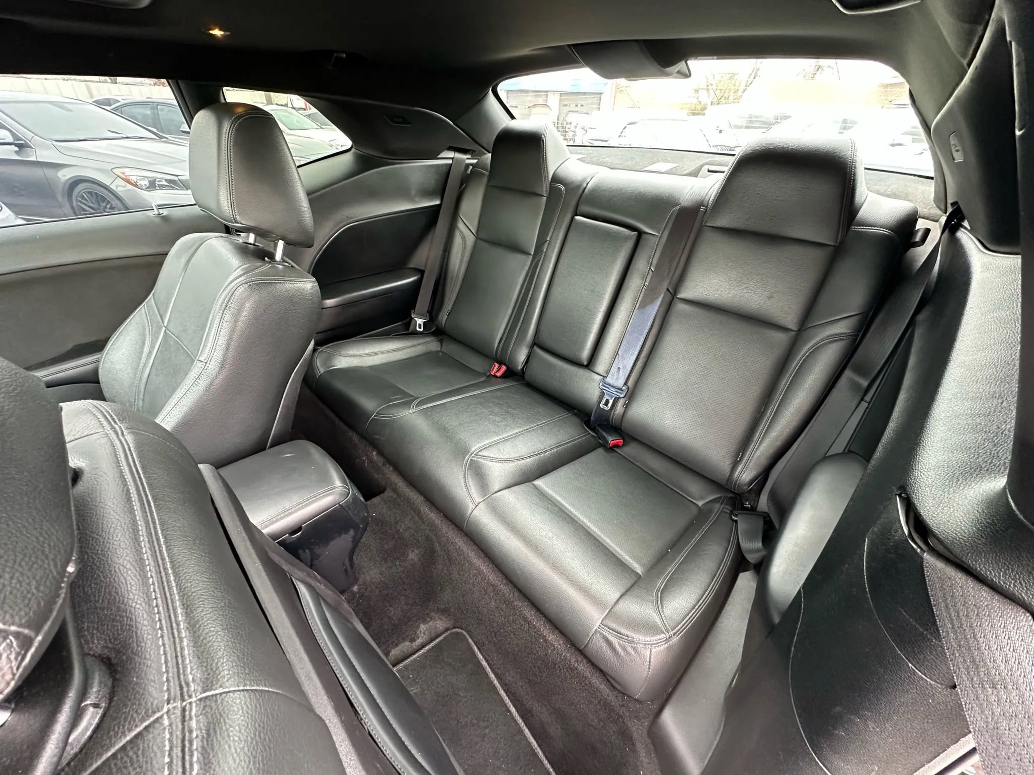 Used 2015 Dodge Challenger R/T w/ Quick Order Package 22B R/T RWD image 15