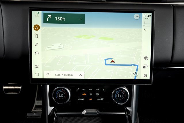 Used 2023 Land Rover Range Rover SE image 35