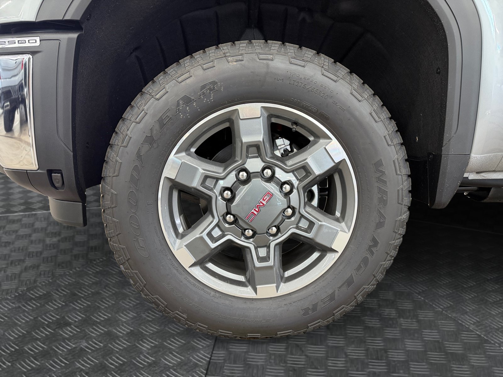 New 2026 GMC Sierra 2500 SLE w/ SLE Value Package; AWD/4WD image 28