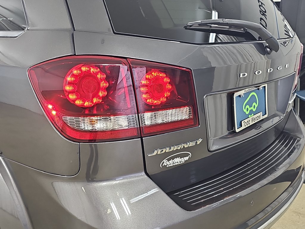 Used 2016 Dodge Journey Crossroad w/ Popular Equipment Group FWD image 38