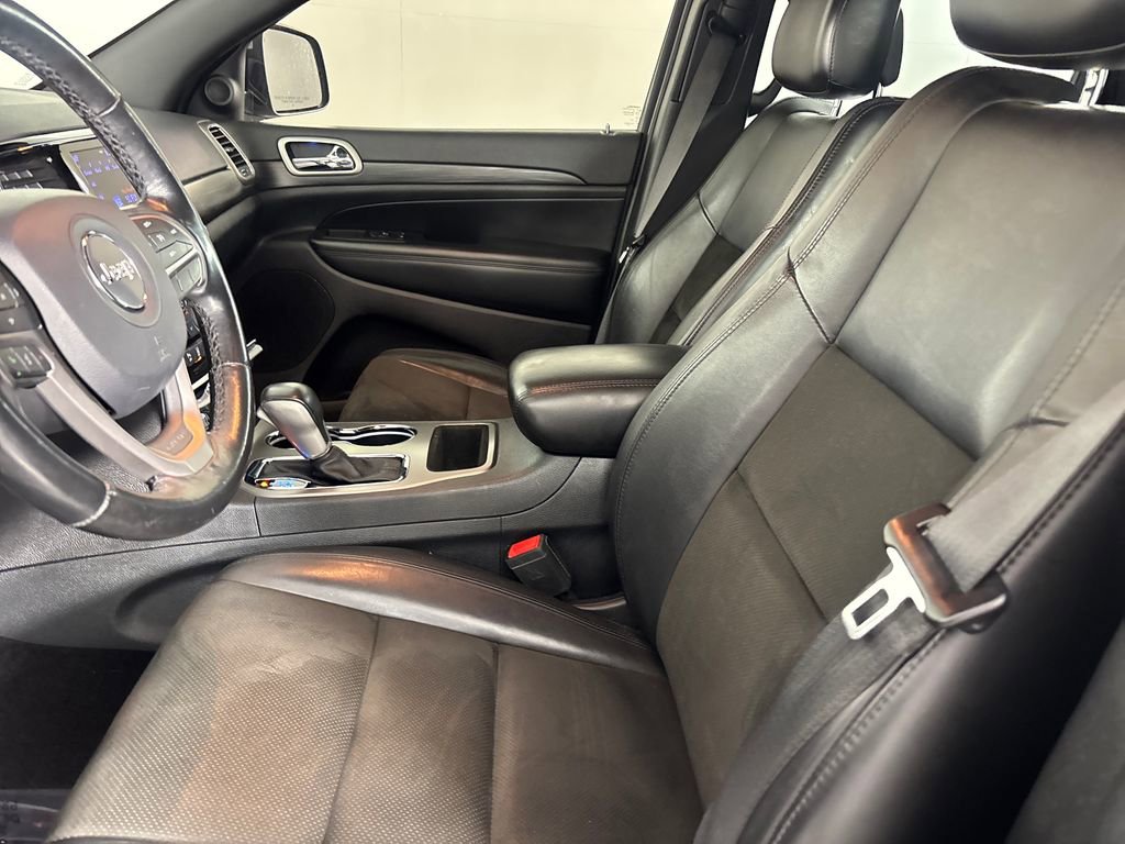 Used 2020 Jeep Grand Cherokee Altitude image 8