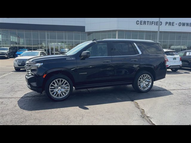 Used 2023 Chevrolet Tahoe High Country AWD/4WD image 5