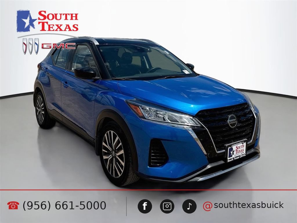 Used 2021 Nissan Kicks SV FWD image 1