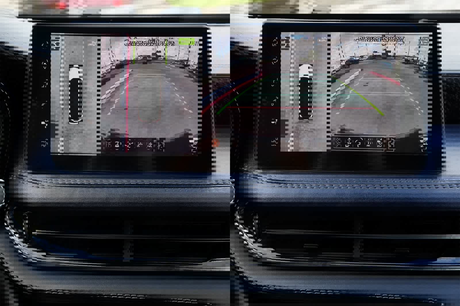 New 2026 INFINITI QX60 Sport image 14