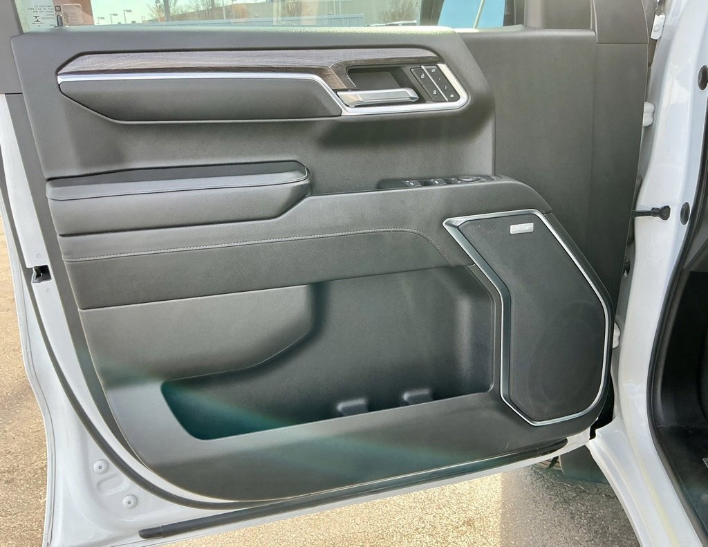 Used 2022 Chevrolet Silverado 1500 LTZ w/ Max Trailering Package image 43