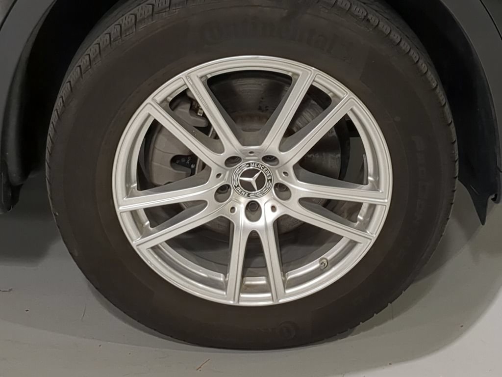 Used 2023 Mercedes-Benz GLC 300 4MATIC image 6