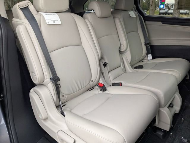 Certified 2026 Honda Odyssey EX-L image 35