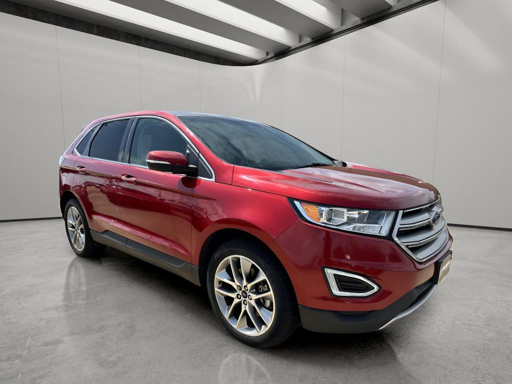 Used 2017 Ford Edge Titanium w/ Equipment Group 301A image 4