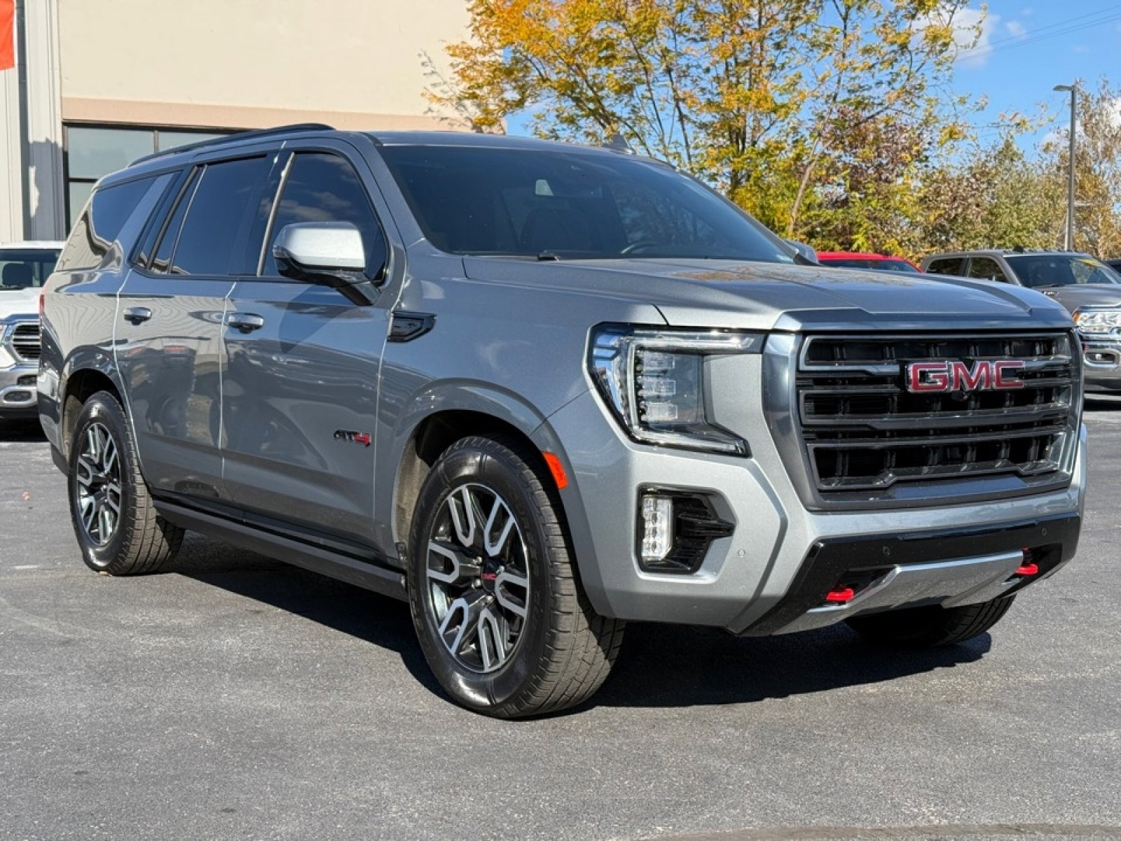 Used 2023 GMC Yukon AT4 w/ AT4 Premium Plus Package image 2