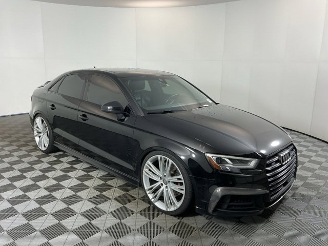 Used 2017 Audi S3 Prestige image 3