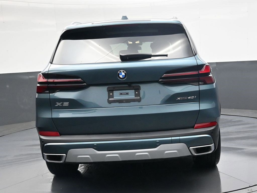 Used 2025 BMW X5 xDrive40i AWD/4WD image 4