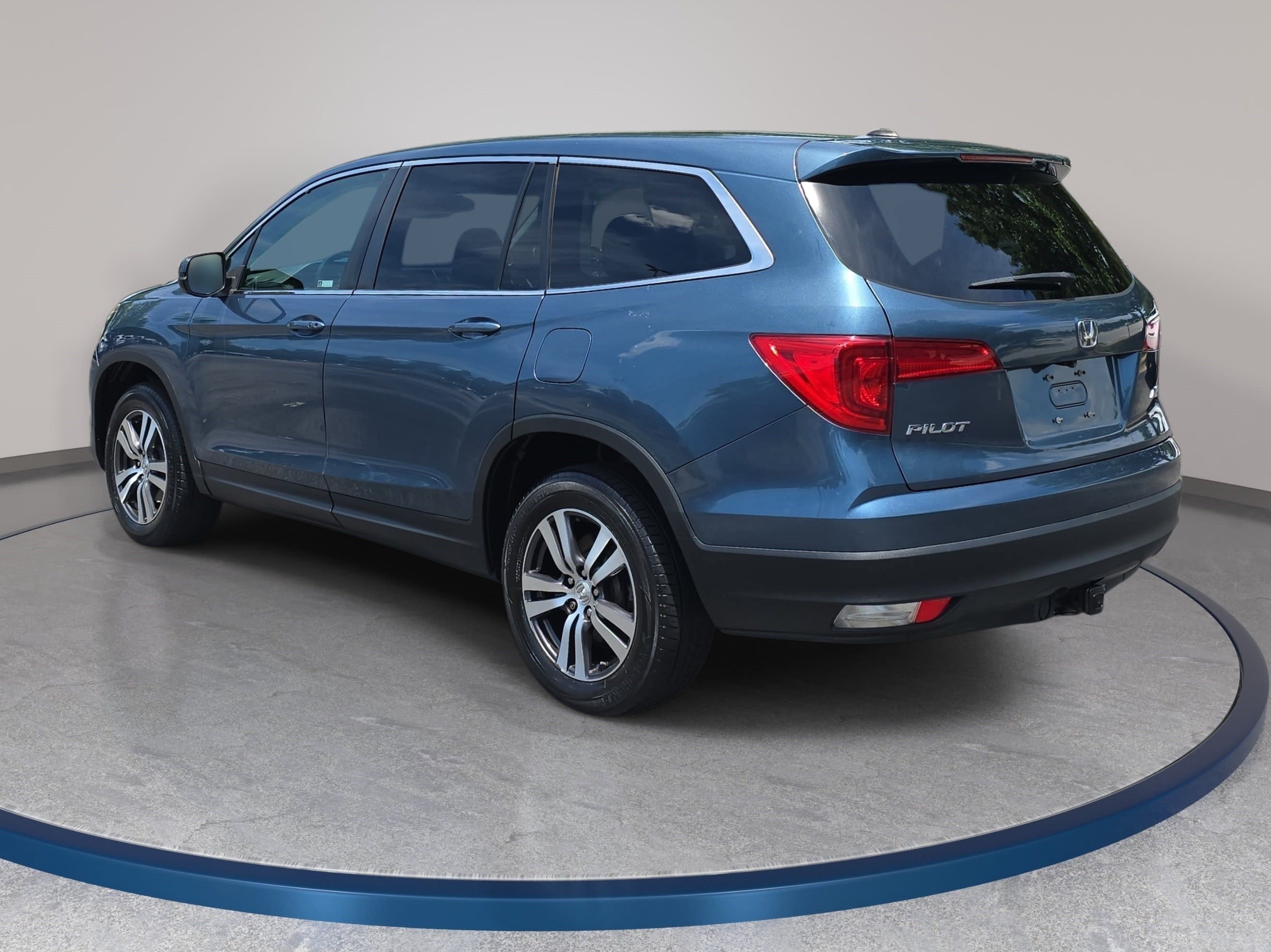 Used 2018 Honda Pilot EX-L image 7