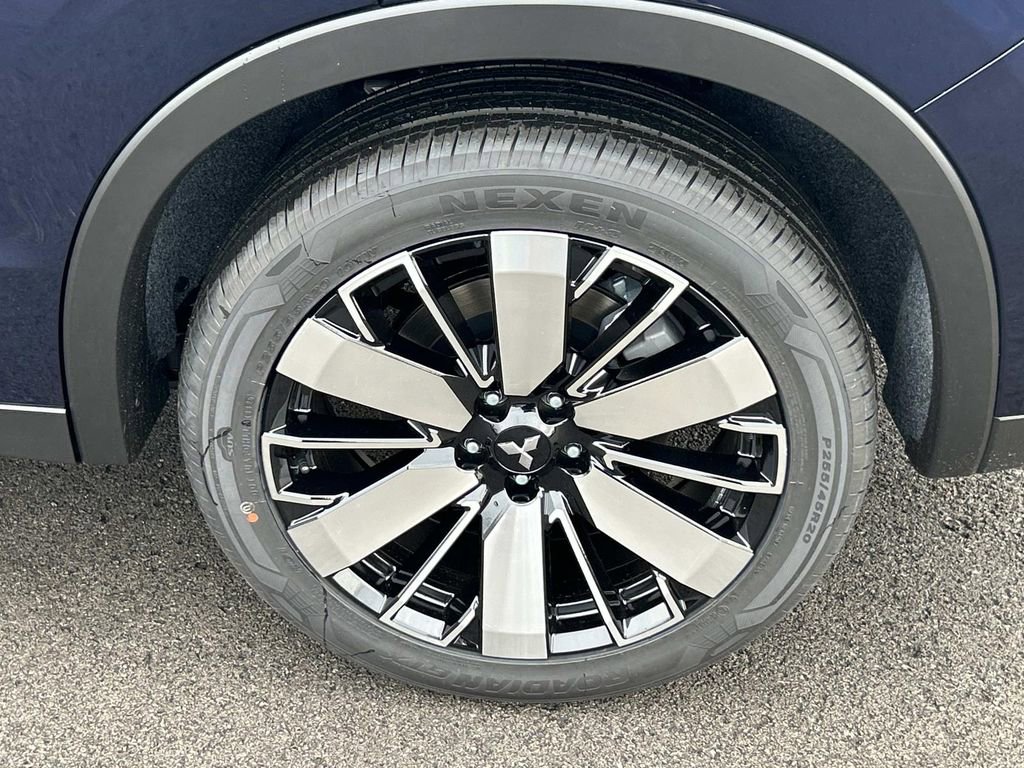 New 2026 Mitsubishi Outlander SE AWD/4WD image 13