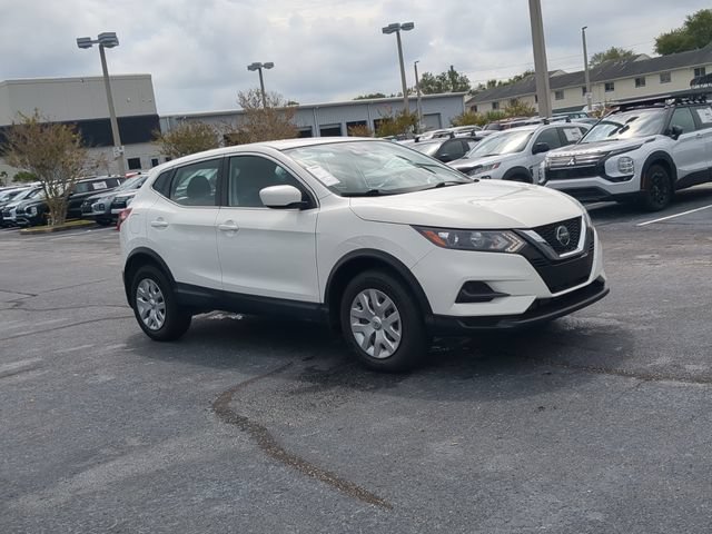 Used 2020 Nissan Rogue Sport S FWD image 4