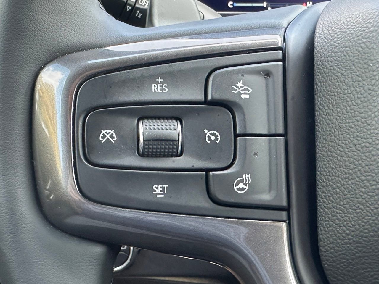 Used 2026 Chevrolet Silverado 1500 ZR2 w/ Dark Appearance Package image 27