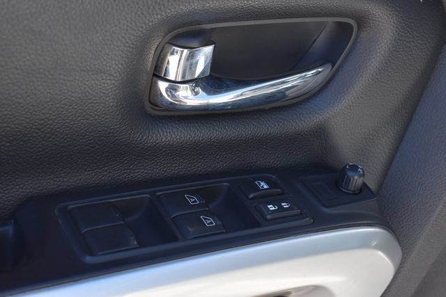Used 2017 Nissan Titan PRO-4X AWD/4WD image 14